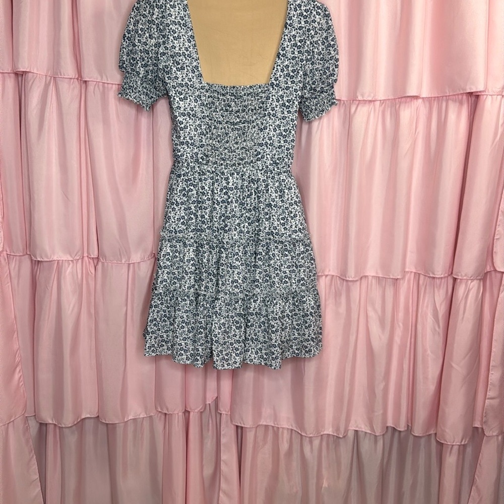 116. Trixxi Floral Smocked Puff Sleeve Mini Dress - Size Medium - Picture 3 of 8